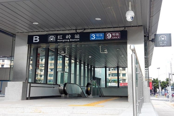 Китай Изделия из нержавеющей стали на станции метро с несколькими входами и выходами поставщик